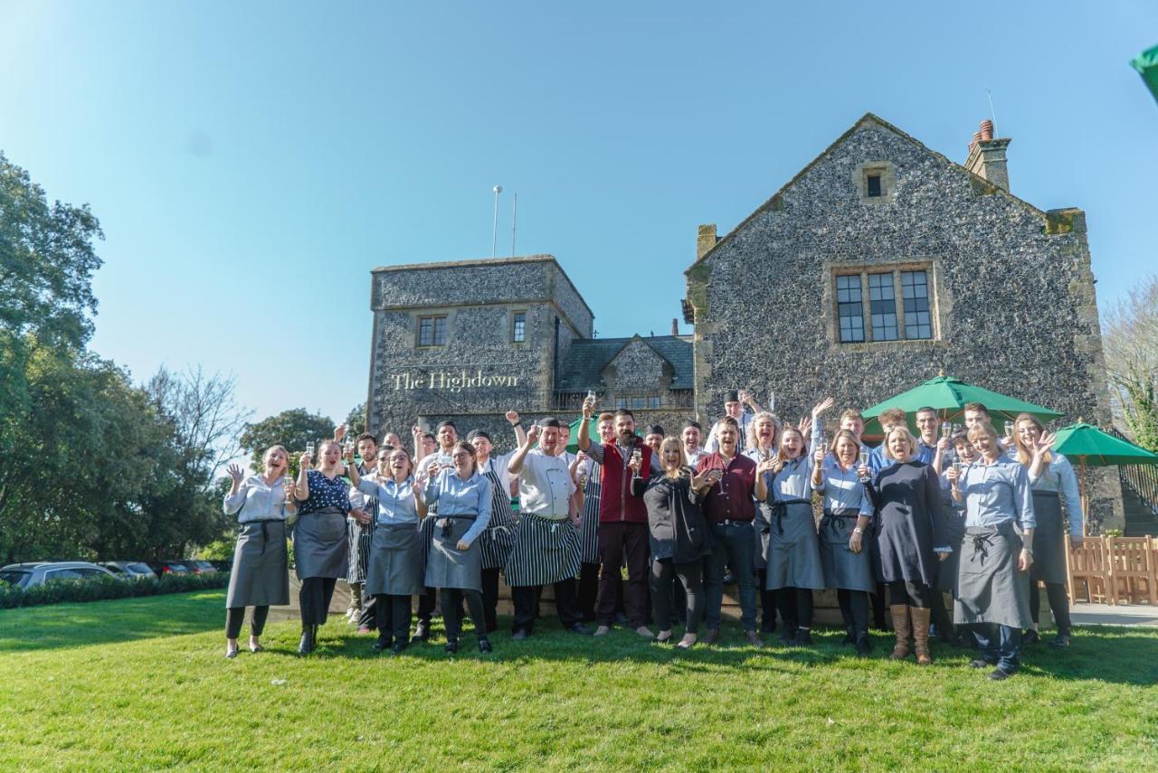 The Highdown - Brunning And Price Hotel